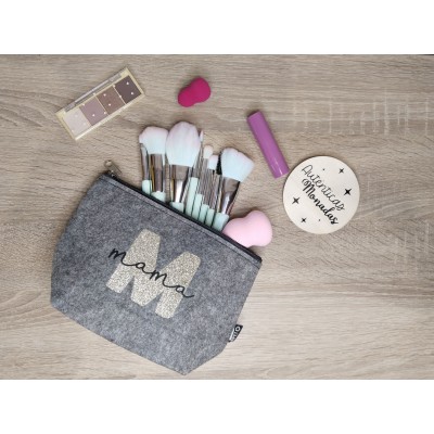 Neceser de Fieltro Reciclado Personalizado para Mamá – Inicial y Color a Elegir