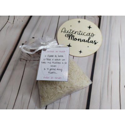 Saquitos de Organza con Arroz y Etiqueta Personalizada – Detalle para Invitados de Boda