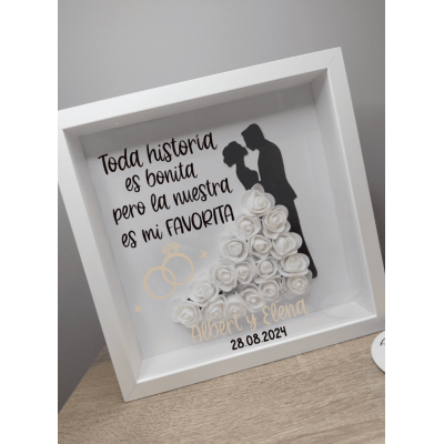 Cuadro de Madera Personalizado “Recuerdo de Nuestra Boda” con Nombres y Anillos Dorados