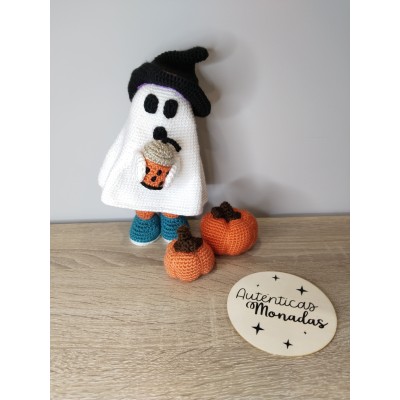 Fantasma y Calabazas de Crochet Hechos a Mano – Decoración Artesanal para Halloween (30 cm)