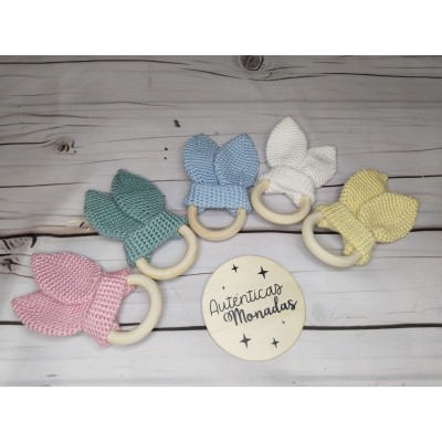 Mordedor Orejitas de Conejo de Crochet Hecho a Mano – Varios Colores