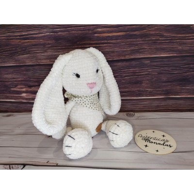 Conejito Blanco de Crochet Hecho a Mano – Muñeco Artesanal