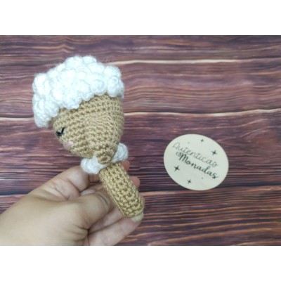 Mordedor Sonajero Oveja de Crochet Hecho a Mano – Ideal para Bebés