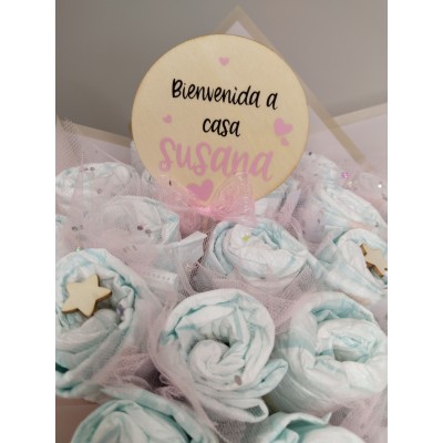 Ramo de Pañales Personalizado con Cartel – 20 Pañales Dodot Decorado con Estrellas de Madera