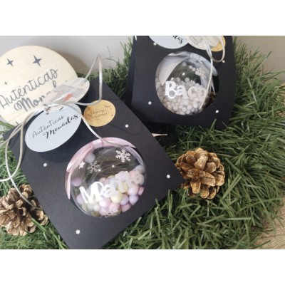 Esfera Navideña Personalizada 5 cm con Nombre en Glitter Blanco y Relleno de Bolitas de Corcho