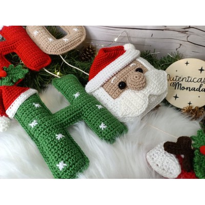 Letrero Navideño HO HO HO de Crochet Hecho a Mano – Decoración para Puerta o Pared