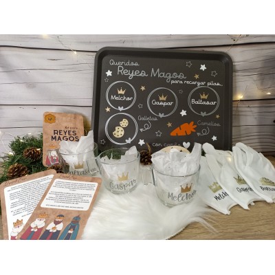 Pack bienvenida Reyes Magos personalizado con bandeja, tazas y llave mágica