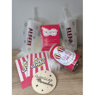 Pack Salado con Manta Personalizada para San Valentín – Regalo Original para Parejas