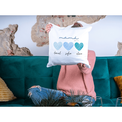 Cojín personalizado con corazones y nombres de los hijos – Regalo especial para mamá