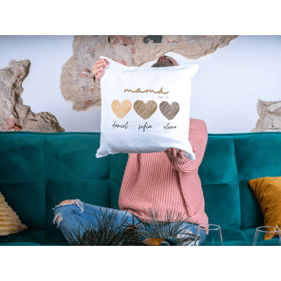 Cojín personalizado con corazones y nombres de los hijos – Regalo especial para mamá