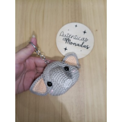 Llavero elefante de crochet hecho a mano – Regalo artesanal tierno y original