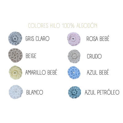Cuadro natalicio personalizado con oso y globos de crochet hecho a mano en madera natural. COLORES