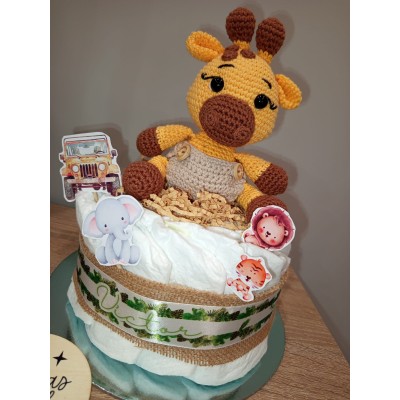 Tarta pañales dodot + Jirafa hecho a mano