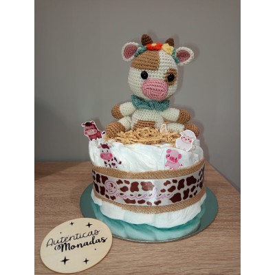 Tarta pañales dodot + vaquita hecho a mano
