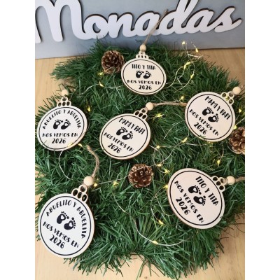 Adorno navideño personalizado “Nos vemos en…” – Regalo para futuros papás o abuelos