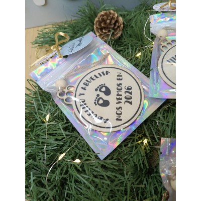Adorno navideño personalizado “Nos vemos en…” – Regalo para futuros papás o abuelos