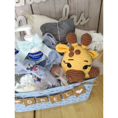 Cesta para Bebé Personalizada con Peluche Crochet | Mustela o Nenuco