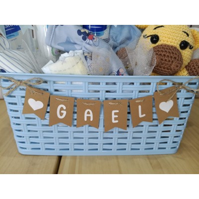 Cesta para Bebé Personalizada con Peluche Crochet | Mustela o Nenuco