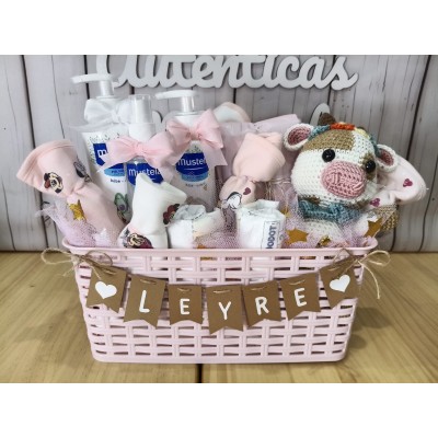 Cesta para Bebé Personalizada con Peluche Crochet | Mustela o Nenuco
