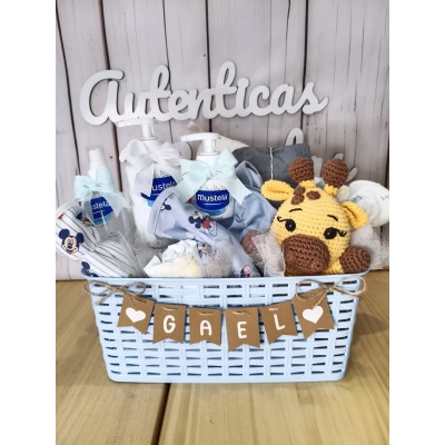 Cesta para Bebé Personalizada con Peluche Crochet | Mustela o Nenuco