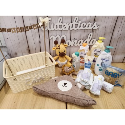 Cesta Personalizada Nenuco con Nombre en Cordón, Peluche y Mordedor | Bienvenido bebé