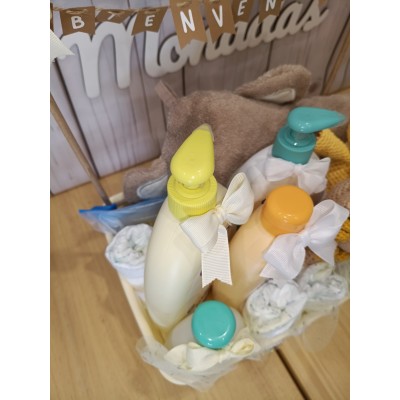 Cesta Personalizada Nenuco con Nombre en Cordón, Peluche y Mordedor | Bienvenido bebé