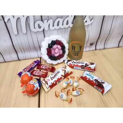 Cesta de Dulces Personalizada con Vino Frizzante y Chuches  Regalo Original