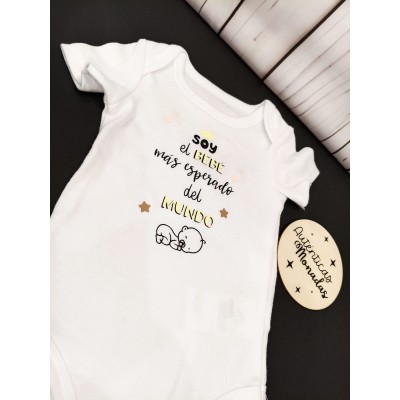 Body personalizado para bebé “Soy el bebé más esperado del mundo” – Manga corta o larga