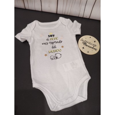 Body personalizado para bebé “Soy el bebé más esperado del mundo” – Manga corta o larga