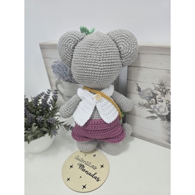 Koala crochet hecho a mano para bebé con bolsito  Amigurumi artesanal chica