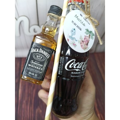 Pack mini licor y refresco personalizado | Detalle original para eventos