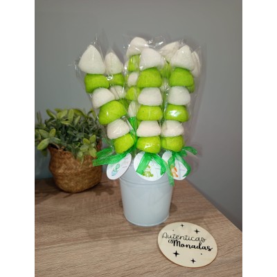 Brocheta de Nubes de Colores Personalizada – Regalo Dulce para Eventos