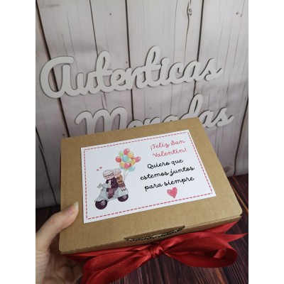 Caja Regalo Romántica UP con Dulces y Fotos – Regalo San Valentín para Enamorados