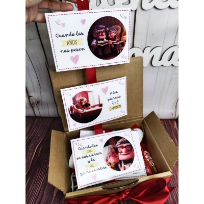 Caja Regalo Romántica UP con Dulces y Fotos – Regalo San Valentín para Enamorados