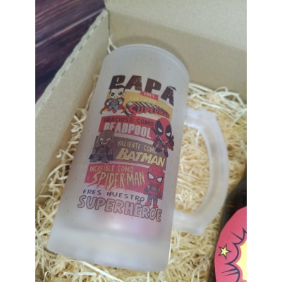 Caja Regalo Día del Padre Superhéroe con Jarra, Abridor y Cervezas Personalizadas|Regalo original Dia del Padre