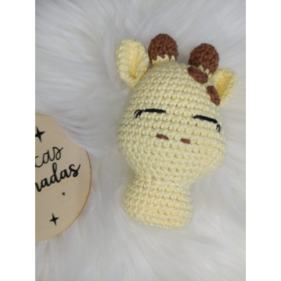 Sonajero Jirafa Hecho a Mano de Crochet – Juguete Artesanal para Bebé con Hilo 100% Algodón