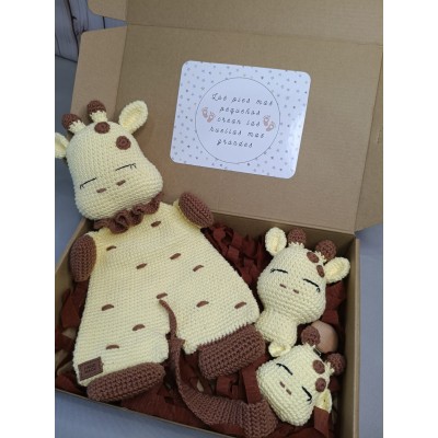 Pack regalo bebé jirafa hecho a mano  Manta de apego, sonajero y sujetachupetes  Regalo recién nacido original