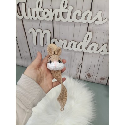 Sujetachupetes conejo para bebé  Chupetero original hecho a mano  Regalo recién nacido