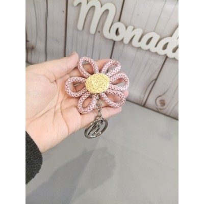 Llavero Flor en Tricotín Personalizado Hecho a Mano