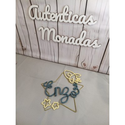 Nombre en Tricotín Personalizado con Cohete para Bebé o Infantil