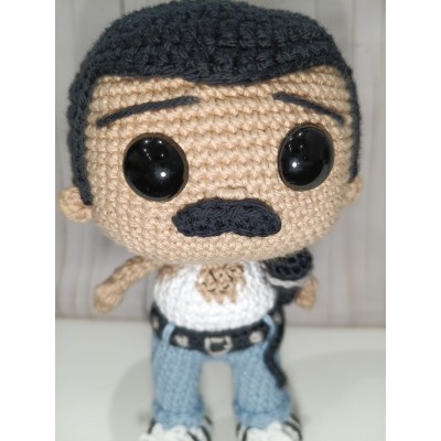 Freddie Mercury Amigurumi de Crochet Estilo Funko  Muñeco Hecho a Mano con Caja Regalo