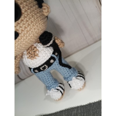 Freddie Mercury Amigurumi de Crochet Estilo Funko  Muñeco Hecho a Mano con Caja Regalo