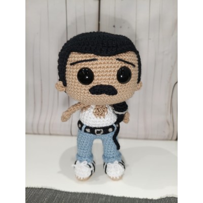 Freddie Mercury Amigurumi de Crochet Estilo Funko  Muñeco Hecho a Mano con Caja Regalo
