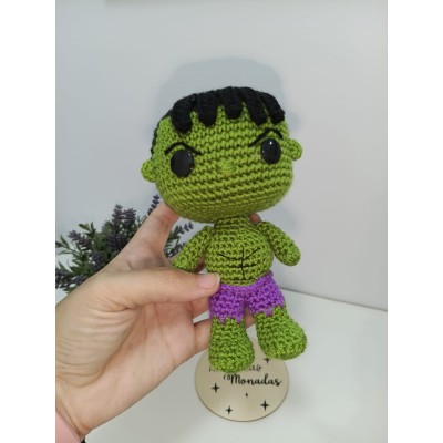 Hulk Amigurumi de Crochet Estilo Funko  Hecho a Mano  Figura de 17 cm