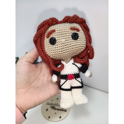 Viuda Negra de Avengers Amigurumi de Crochet Estilo Funko | Hecho a Mano | Figura de 17 cm