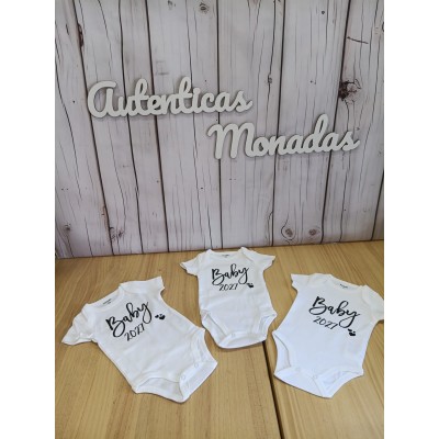 Body Personalizado Baby + Año  Original Anuncio de Embarazo  Bebé en Camino