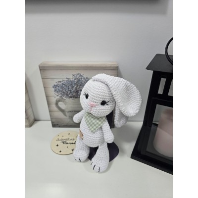 Conejo Amigurumi de Crochet Hecho a Mano  Muñeco Artesanal Blanco de 20 cm  Regalo Original