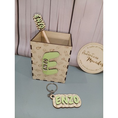 Pack Vuelta al Cole Personalizado  Portalápices + Lápiz + Llavero Identificativo