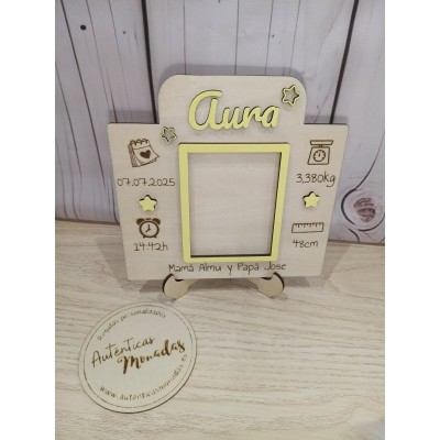 Cuadro Natalicio de Madera Personalizado con Pie y Caja Regalo