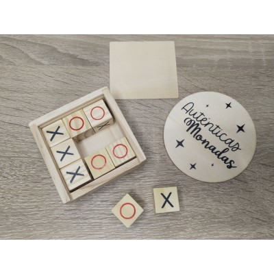 Tres en raya de madera personalizado | Regalo infantil para eventos